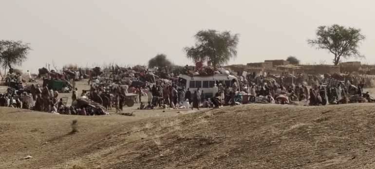 فرار أكثر من 187 ألف مدني ونازح من مواقع القتال بالفاشر والمخيمات من حولها في الفترة بين 3 و 14 إبريل الجاري إلى مدينة طَويلة- المصدر:المنسقية العامة لمخيمات النازحين واللاجئين بالسودان