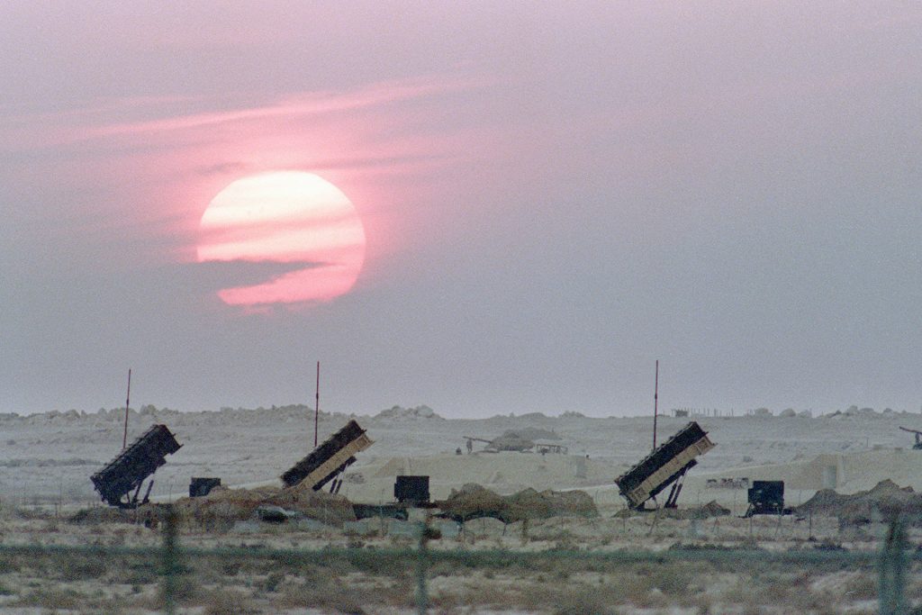 بيزنس إنسايدر: قطر أسقطت الصواريخ الإيرانية ببطاريات باتريوت