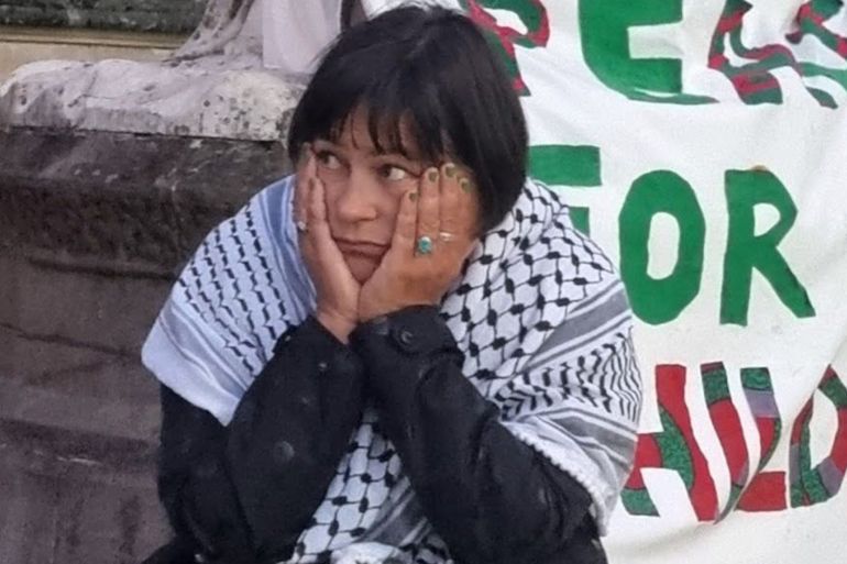 دوينا احد المنظمين