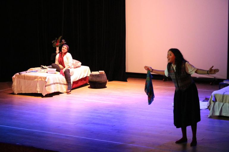 فرقة مسرحية