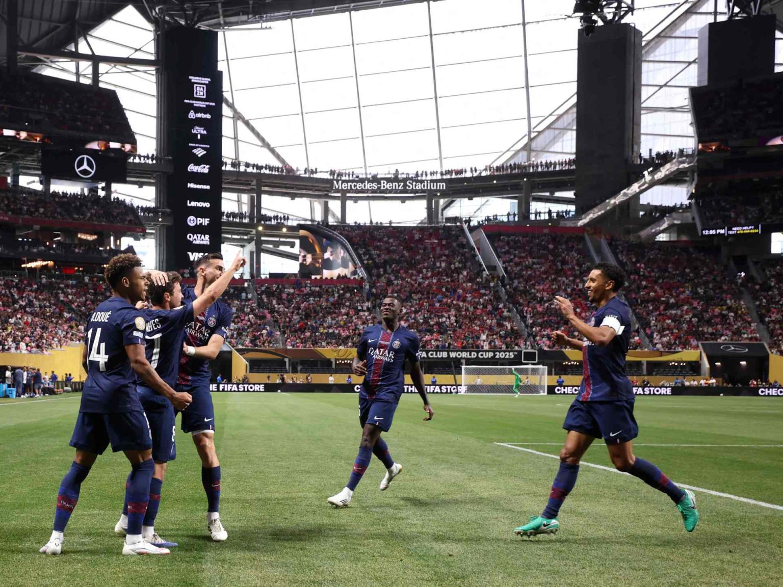 سان جيرمان ضد بايرن ميونخ بكأس العالم للأندية.. موعد المباراة والتشكيلتان والقنوات الناقلة