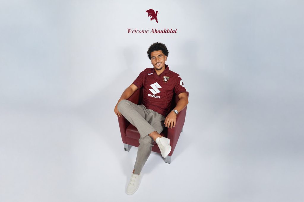 المغربي زكريا أبو خلال ينتقل إلى الدوري الإيطالي