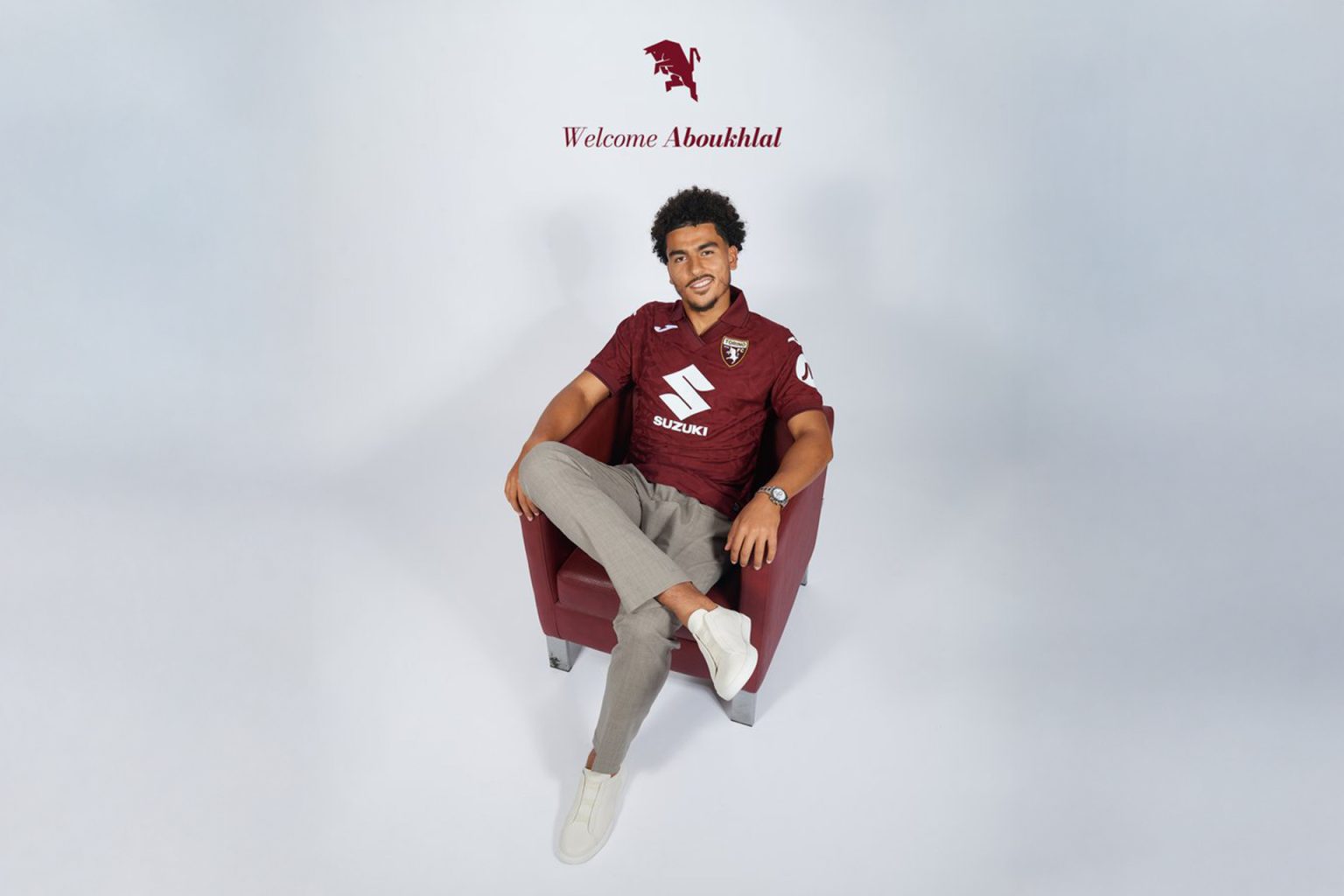 المغربي زكريا أبو خلال ينتقل إلى الدوري الإيطالي