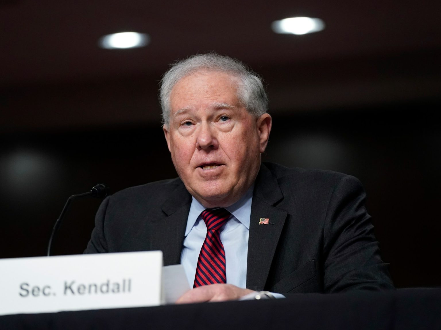 كيف تسلل الخوف إلى مختلف مرافق الحياة في أميركا؟