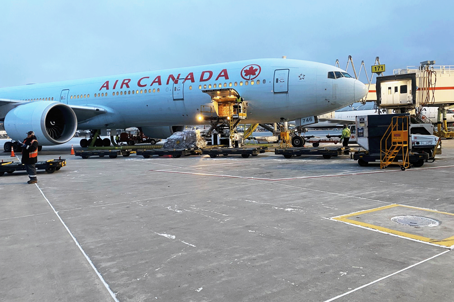 ترامب يدفع الكنديين للعزوف عن السفر إلى أميركا