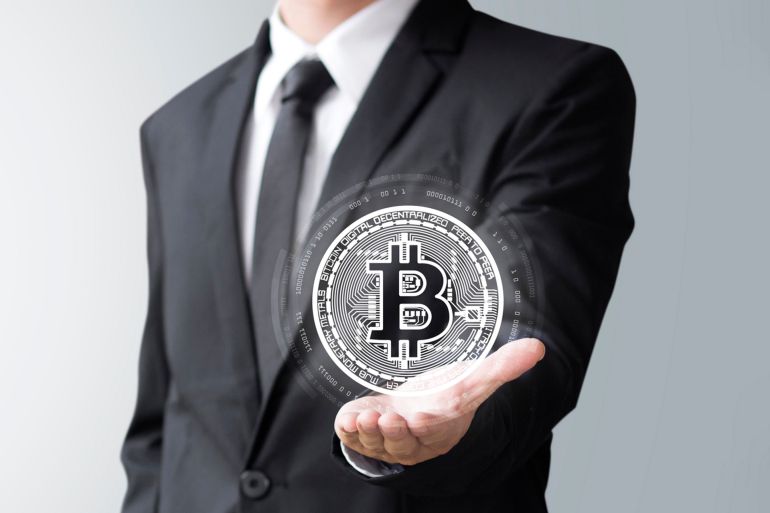 Bitcهناك أكثر من طريقة مقترحة للاستثمار في البيتكوين.oin