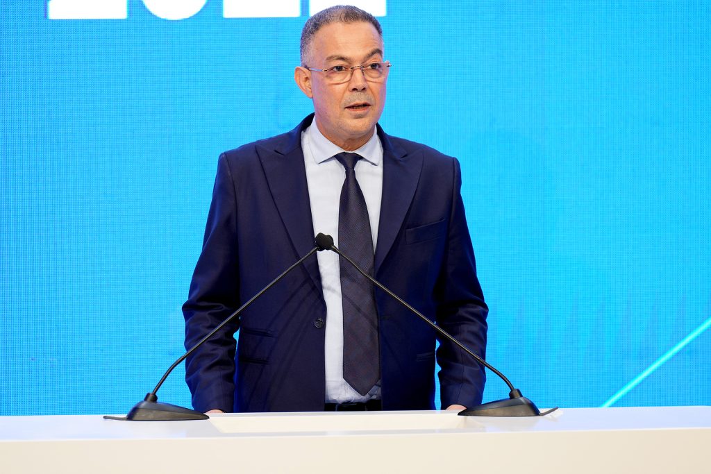 شاهد.. رئيس الاتحاد المغربي يوبخ حكمة نهائي كأس أفريقيا للسيدات