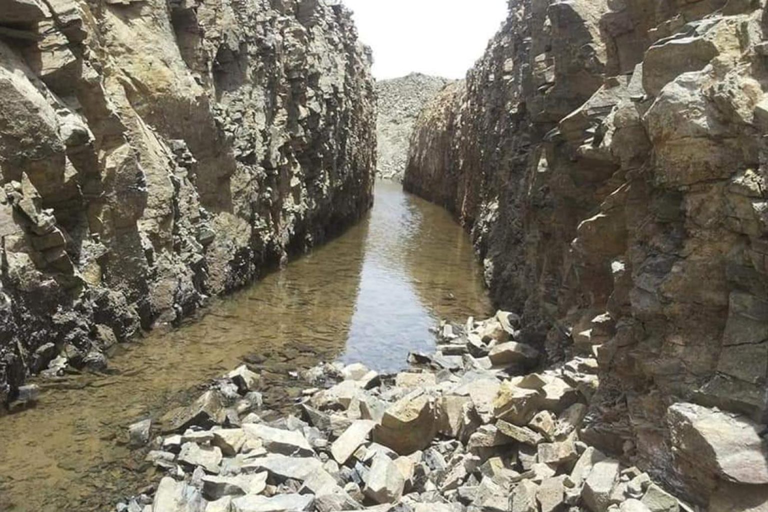 حمامات عكاشة.. تاريخ النوبة وأسرار الشفاء في ينابيع السودان المنسية