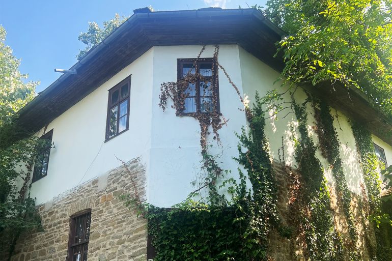 صور من قرية "سكورتسيتي" الجبلية التي لم يبقى فيها احد في محافظة غابروفو