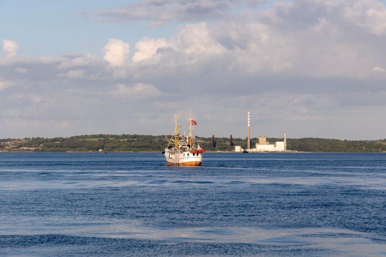 "ناشطو أسطول الحرية: "حنظلة" تقترب من غزة، حاملةً رسالة الصمود والتحدي"