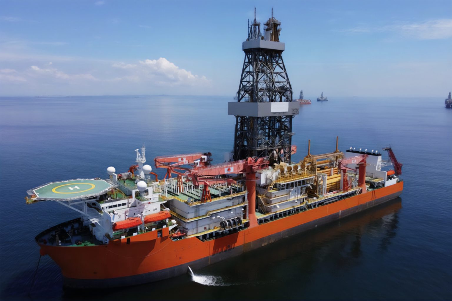 تركيا تعزز أسطولها للطاقة بسفينتي تنقيب من الجيل السابع