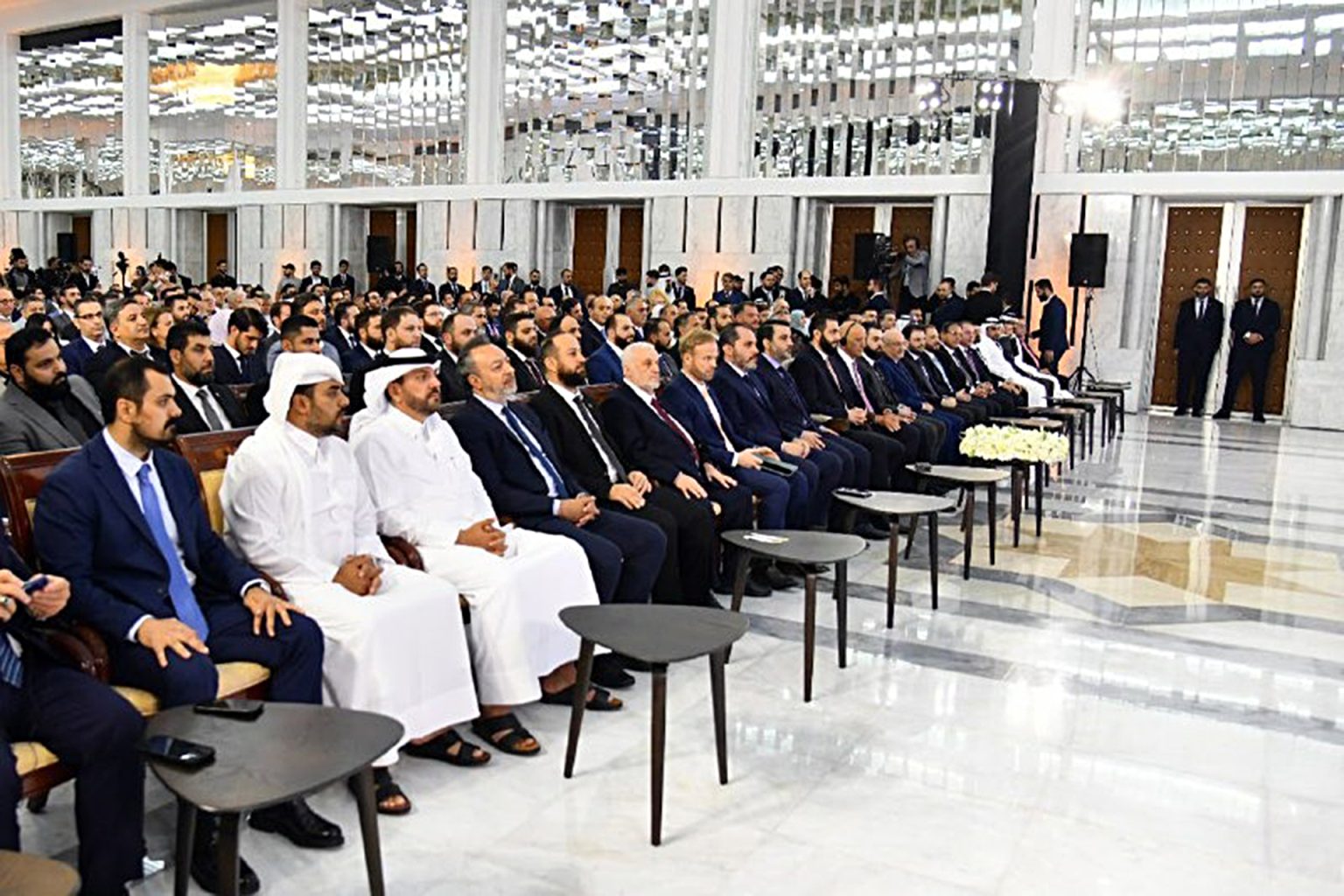 سوريا تعلن 12 مشروعا استثماريا بقيمة 14 مليار دولار