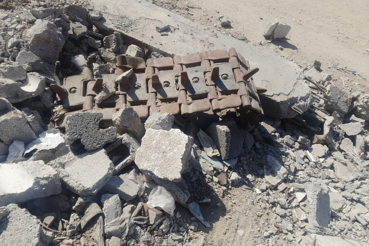 الروبوتات المتفجرة تتصدر تدمير ما تبقى من غزة