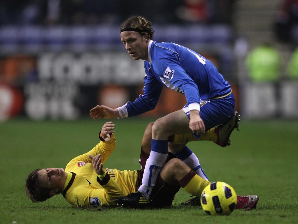 سجن نجم سابق بالبريميرليغ 7 سنوات لتورطه في تهريب المخدرات