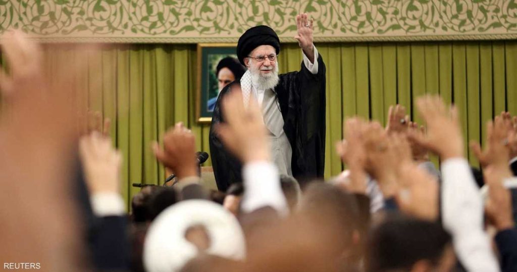 إيران تعلن تأسيس “مجلس الدفاع الوطني” لتعزيز قدراتها