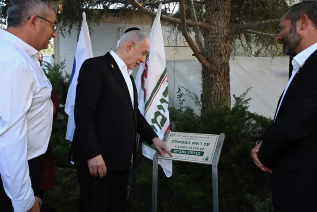 فوق السلطة: نتنياهو يؤجل حلمه إلى بعد انتهاء ولاية أبو الغيط