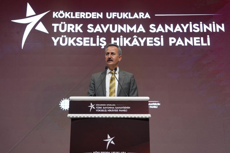 هالوك غورغون رئيس هيئة الصناعات الدفاعية التركية رئاسة الاتصال