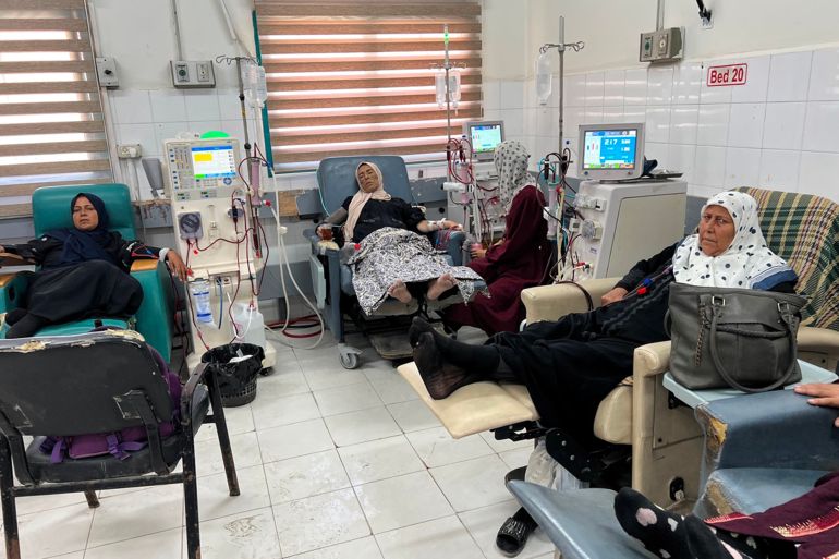 من مرضى الكلى توفوا بسبب نقص العلاج فيما تبلغ نسبة إشغال الأسرّة في المستشفيات 200%.