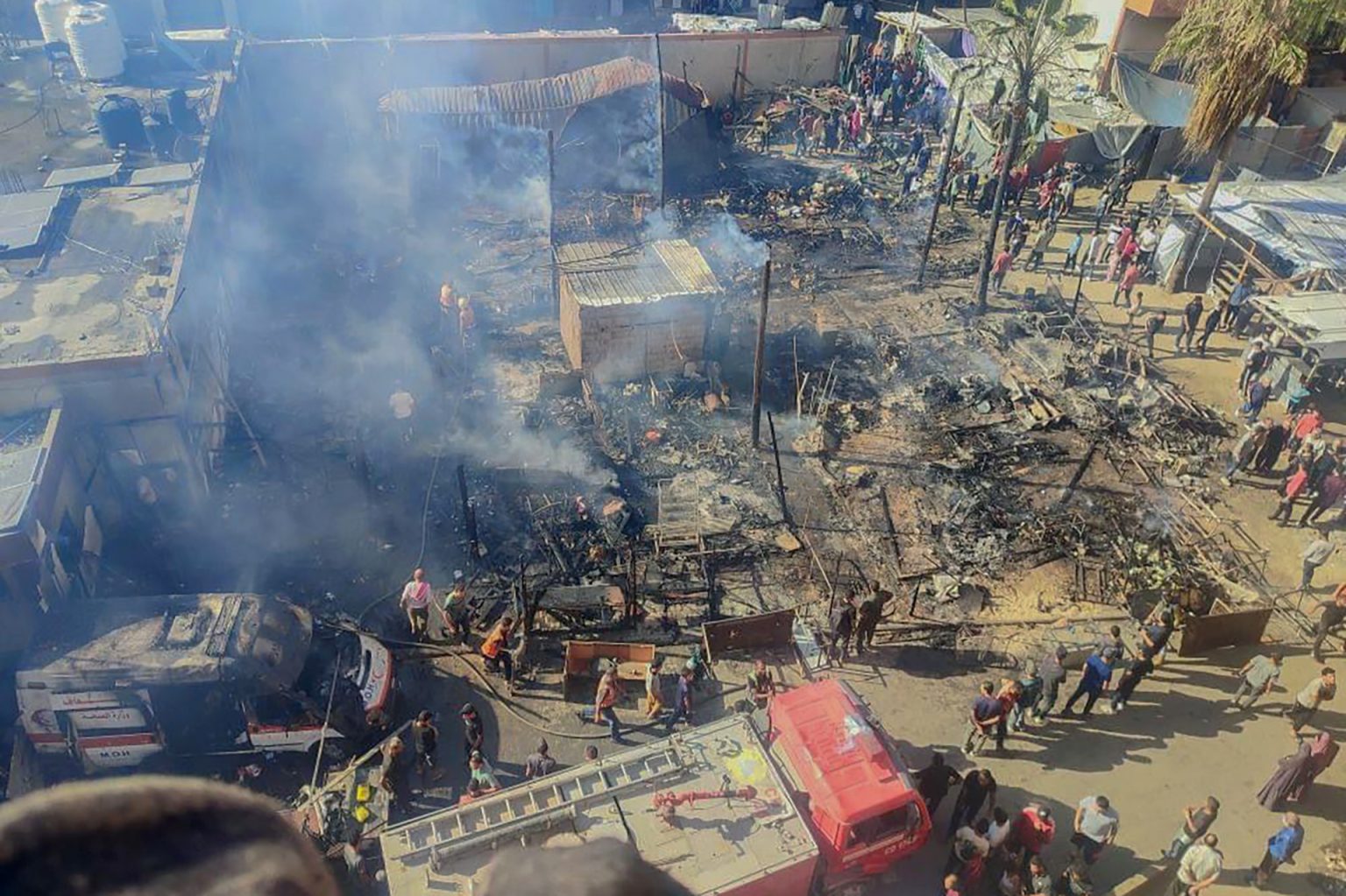 كاتب إسرائيلي يدعو لإبرام صفقة أسرى لتفادي الانهيار