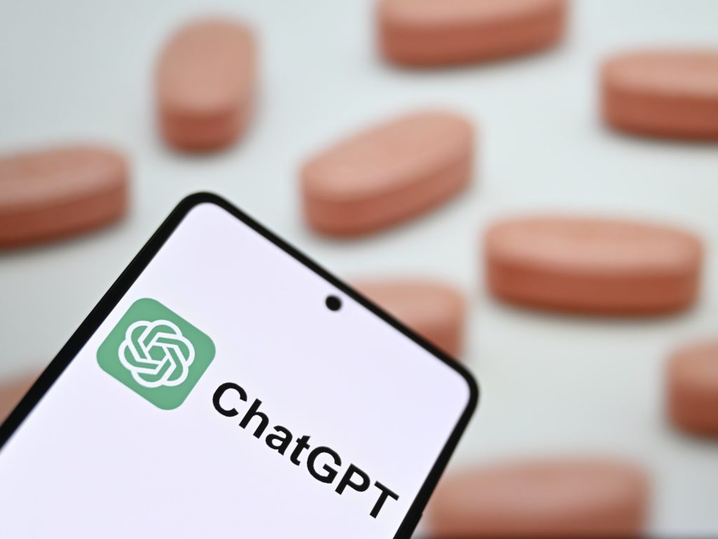 “شات جي بي تي” يتسبب في إصابة رجل بتسمم البروميد | تكنولوجيا