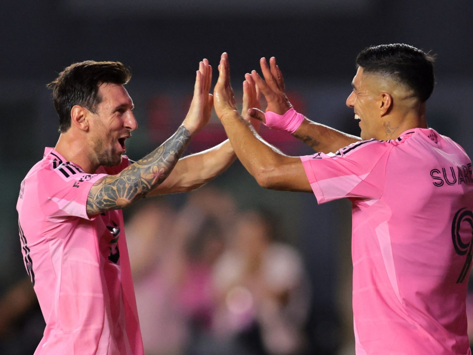 شاهد.. ميسي يعود بقوة لإنتر ميامي ويتصدر هدافي الدوري الأميركي