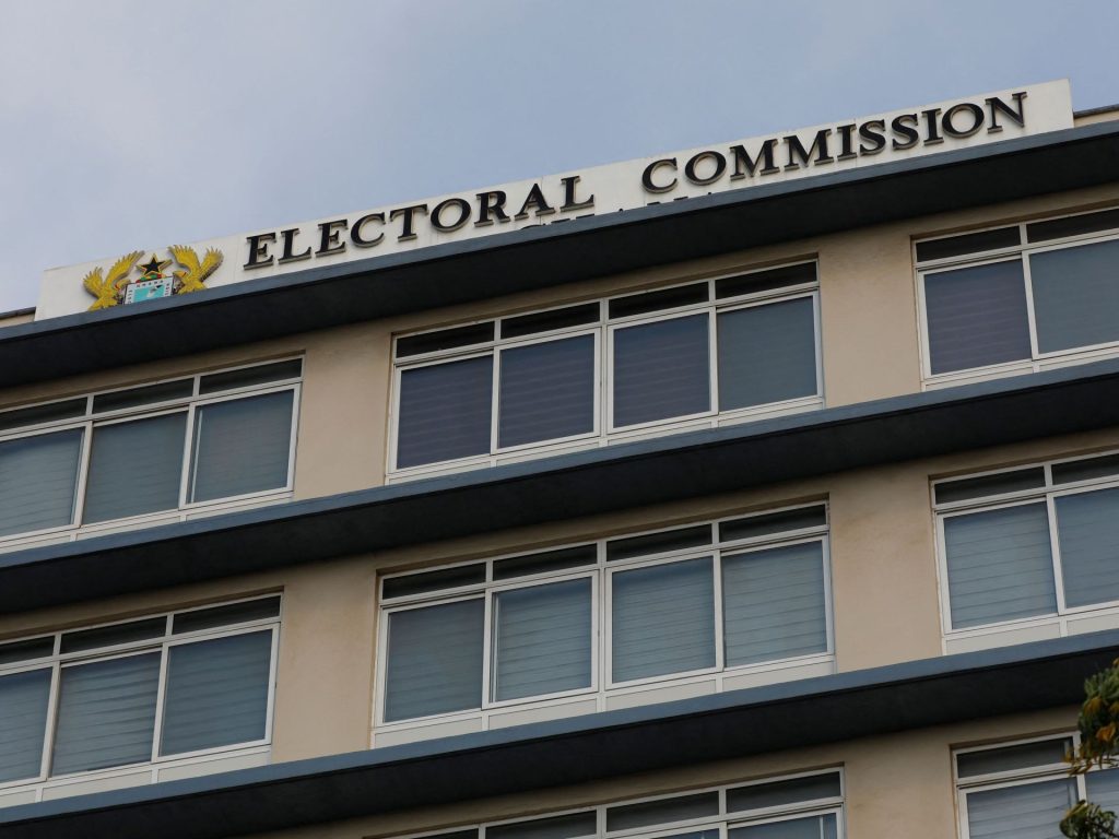 رفع تجميد عضوية المئات من حزب المعارضة الرئيسي بغانا