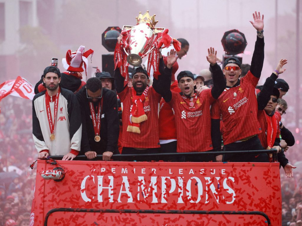 5 مرشحين للفوز بلقب الدوري الإنجليزي الممتاز