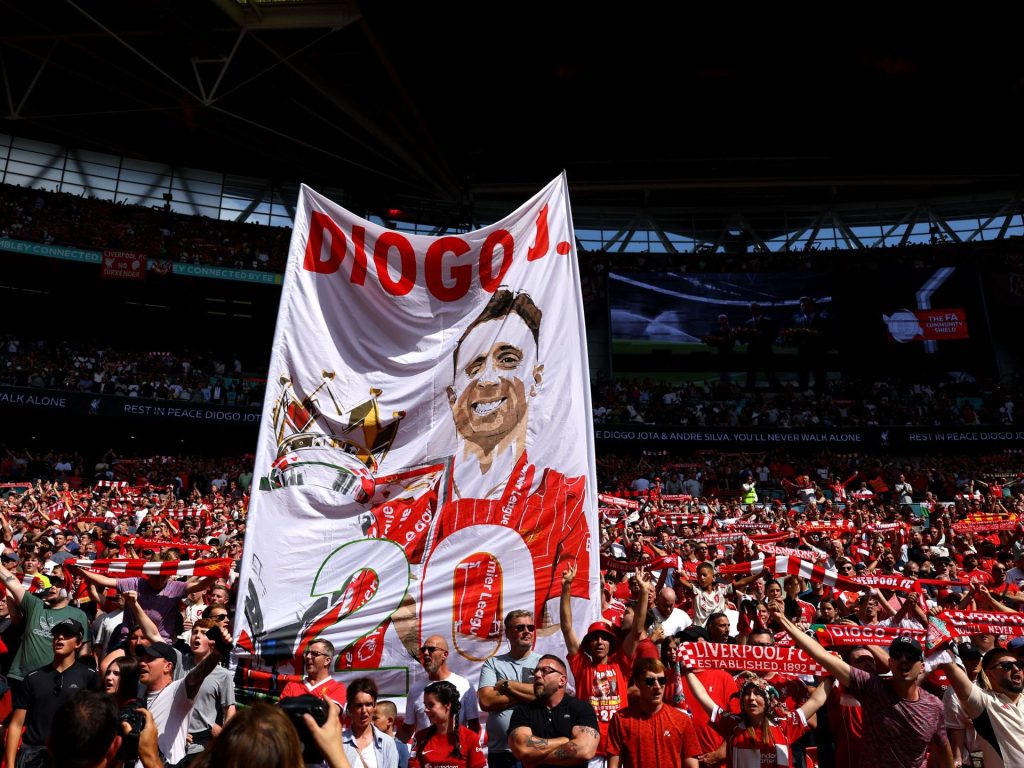 قائد ليفربول ينتقد جماهير كريستال بالاس بسبب الراحل جوتا