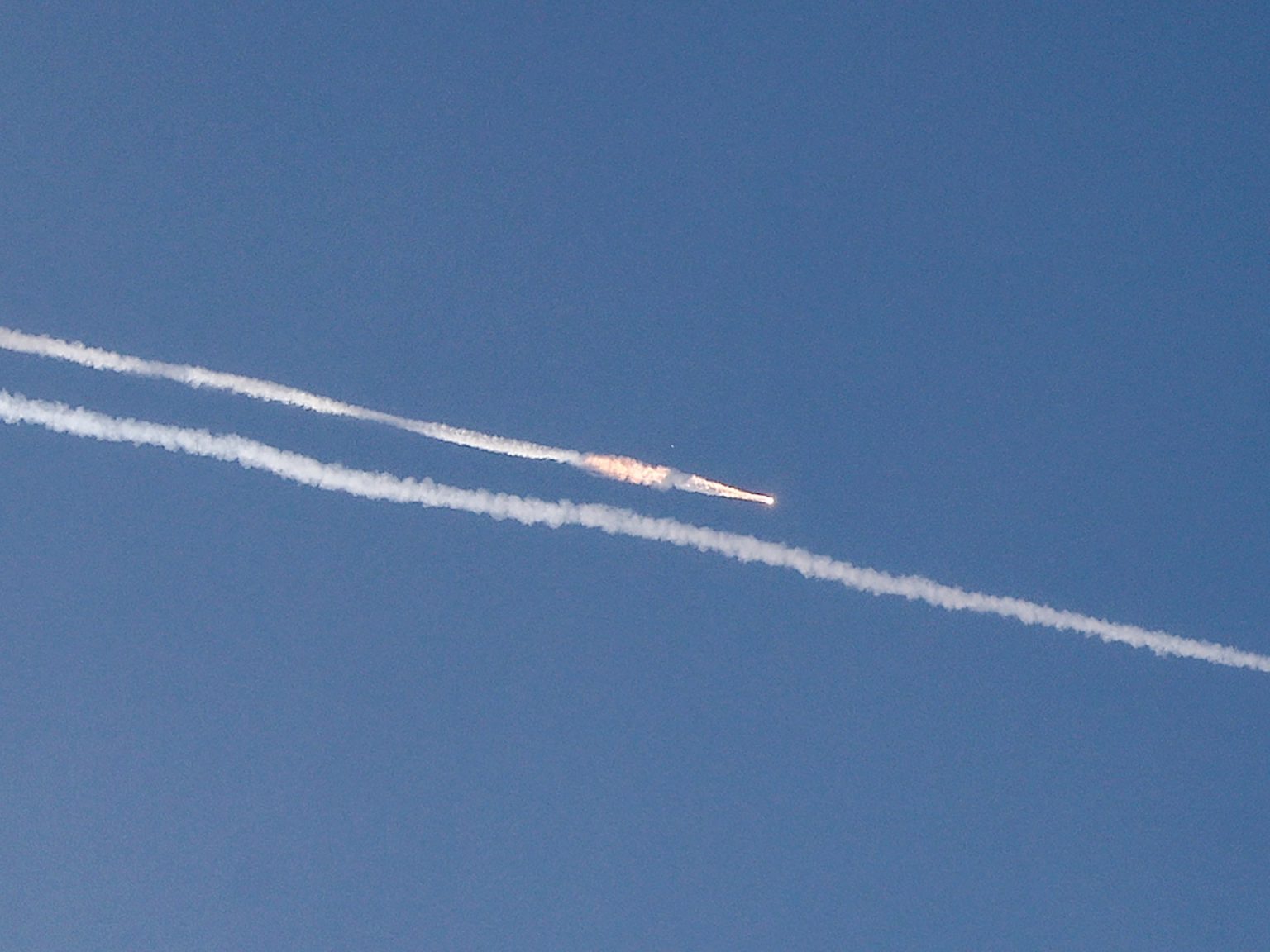 خبير سويدي: حرب جديدة بين إسرائيل وإيران تقترب وستكون أشد عنفا