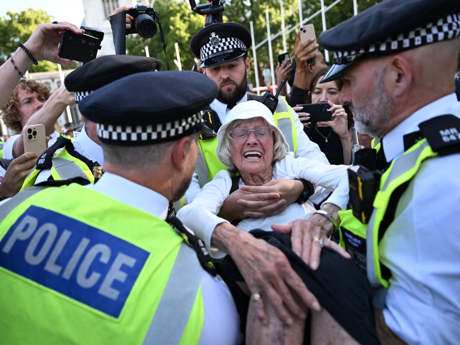 بريطانيا تقرر محاكمة 67 من المحتجين على الإبادة الإسرائيلية