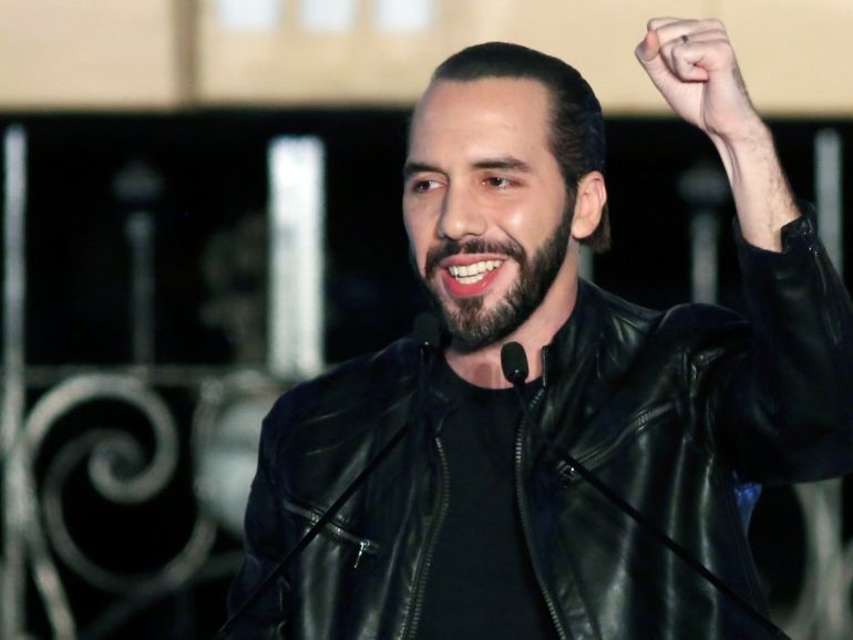 Presidential candidate Nayib Bukele of the Great National Alliance (GANA) gestures to his supporters after official results in downtown San Salvador, El Salvador February 3, 2019. REUTERS/Jose Cabezas