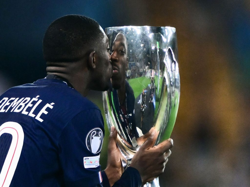 لفتة الحساب الرسمي للكرة الذهبية تجاه ديمبيلي تثير جدلا