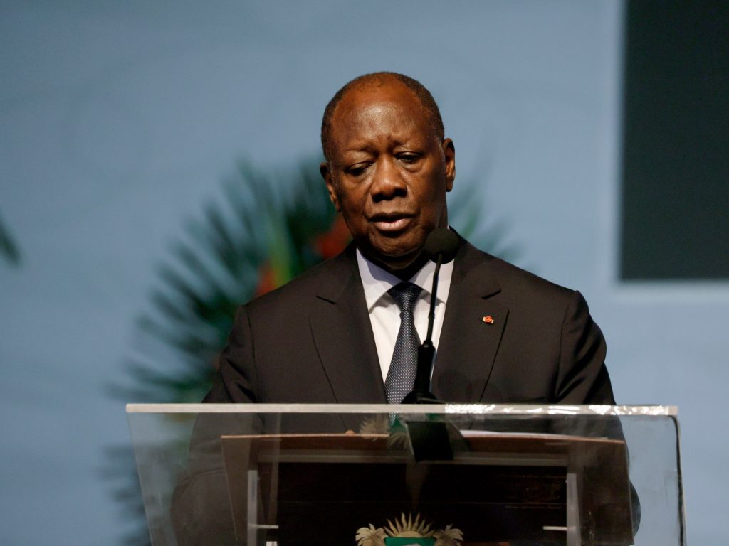 لماذا قرر الحسن واتارا الترشح لولاية رابعة؟