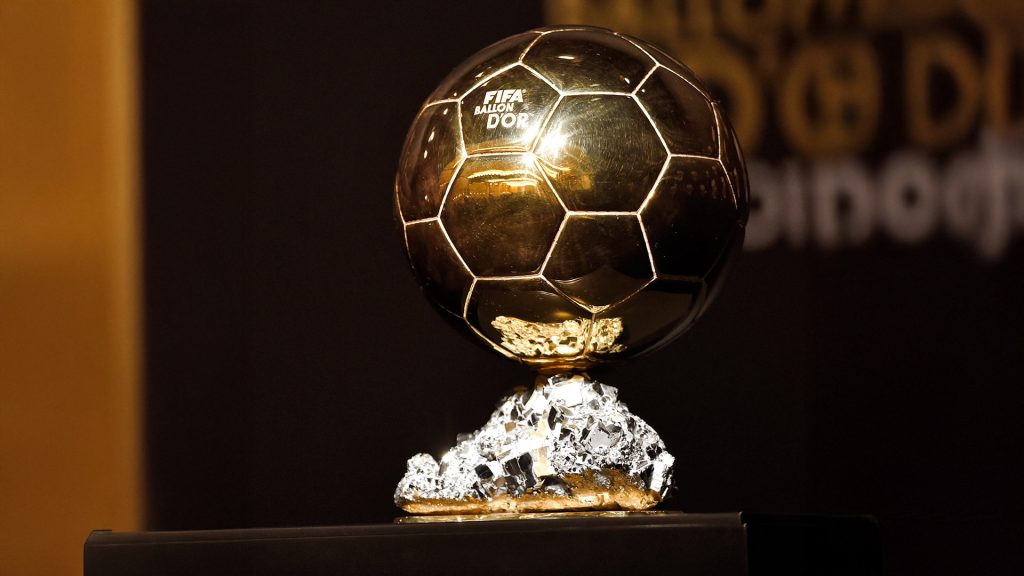 رونالدو: الكرة الذهبية جائزة وهمية