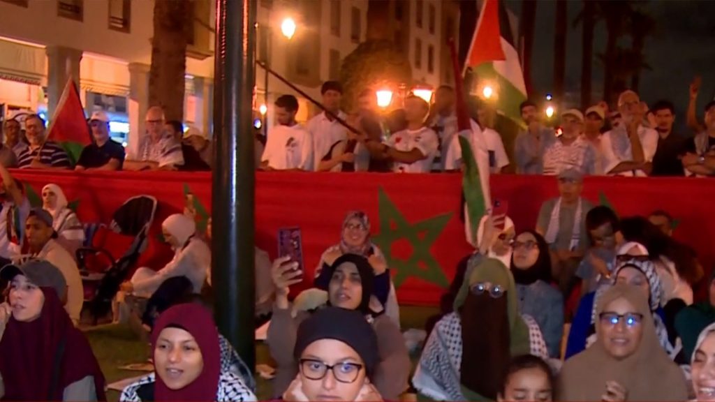 اعتصام أمام البرلمان ووقفات احتجاجية بمدن مغربية دعما لغزة