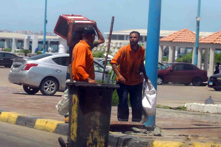 العامل المؤقت يتقاضى أجره كمكافأة شهرية بلا أي تغطية تأمينية أو معاش تقاعدي_