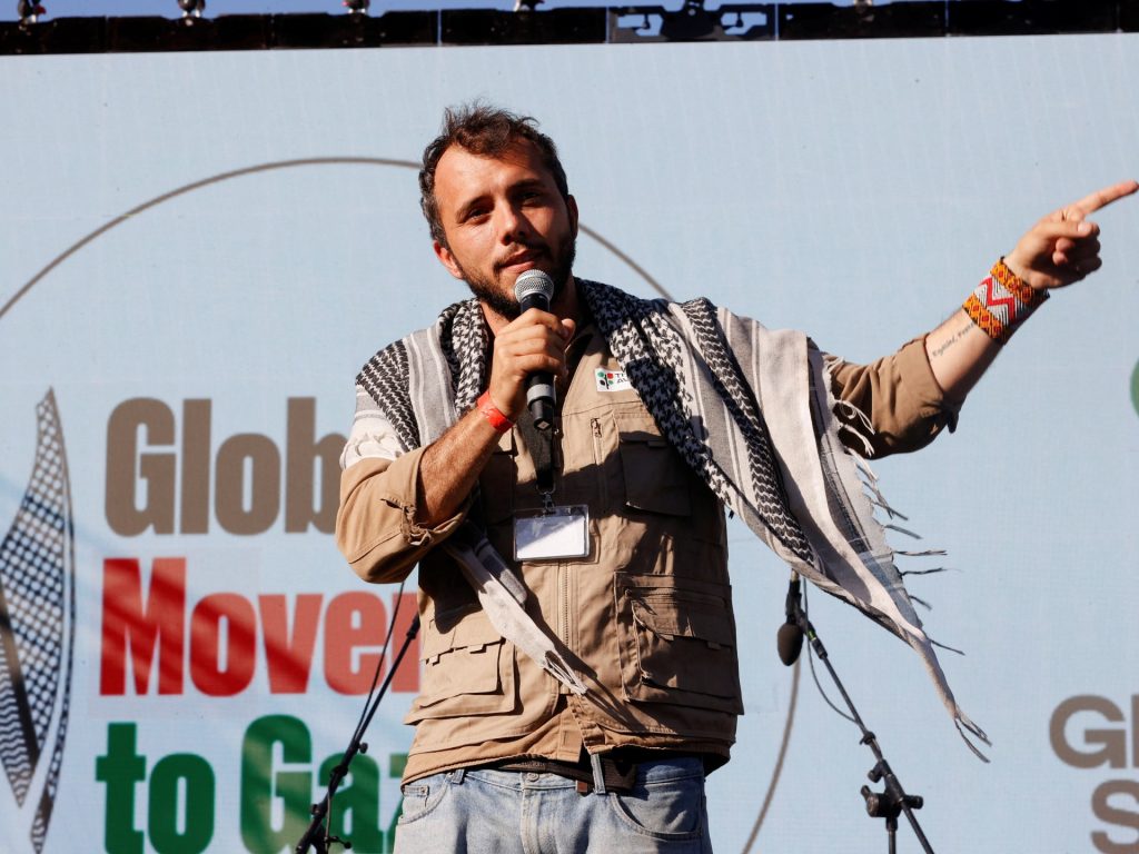 أكبر أسطول عالمي لكسر حصار غزة يستعد للإبحار من إسبانيا