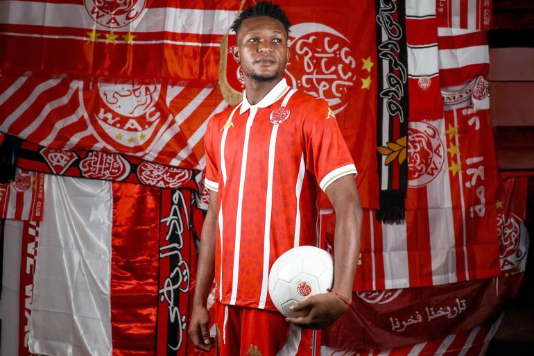 تعاقد رسمي باكاسو بانكا جوزيف ينضم إلى نادي الوداد الرياضي بعقد لثلاث سنوات نادي الوداد