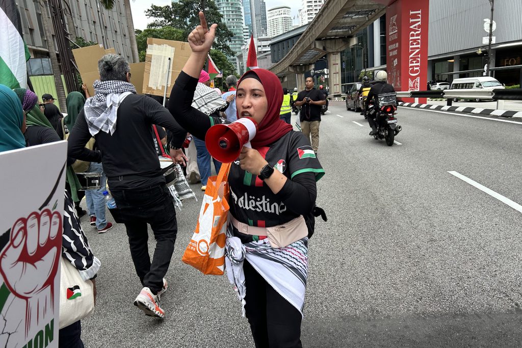 احتجاجات بماليزيا ضد زيارة ترامب بسبب “دعمه” الإبادة بغزة | أخبار