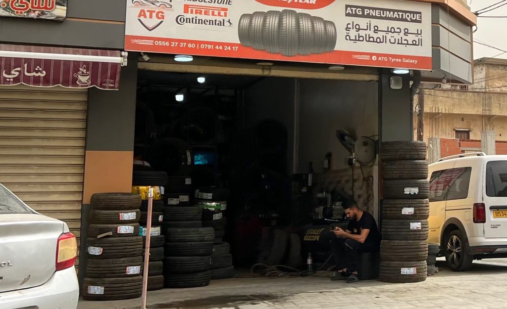 أزمة عجلات المركبات في الجزائر تؤرق المواطن وتفتح باب الاستيراد الفوري