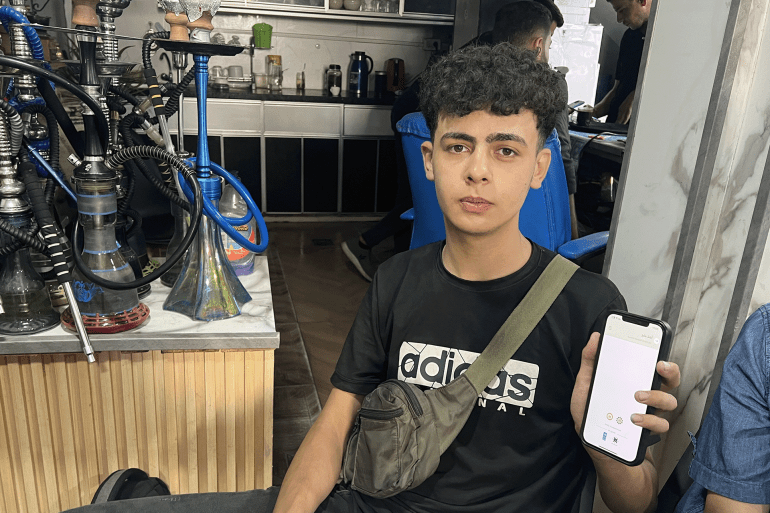 يطالب أحمد خليل وزارة التربية والتعليم بمراعاة ظروف طلبة غزة والعمل على حل مشاكلهم