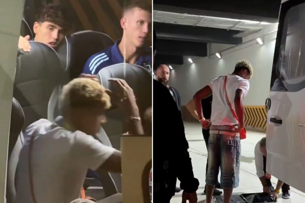 شاهد.. لامين جمال يفقد جواز سفره بعد مباراة تركيا وإسبانيا