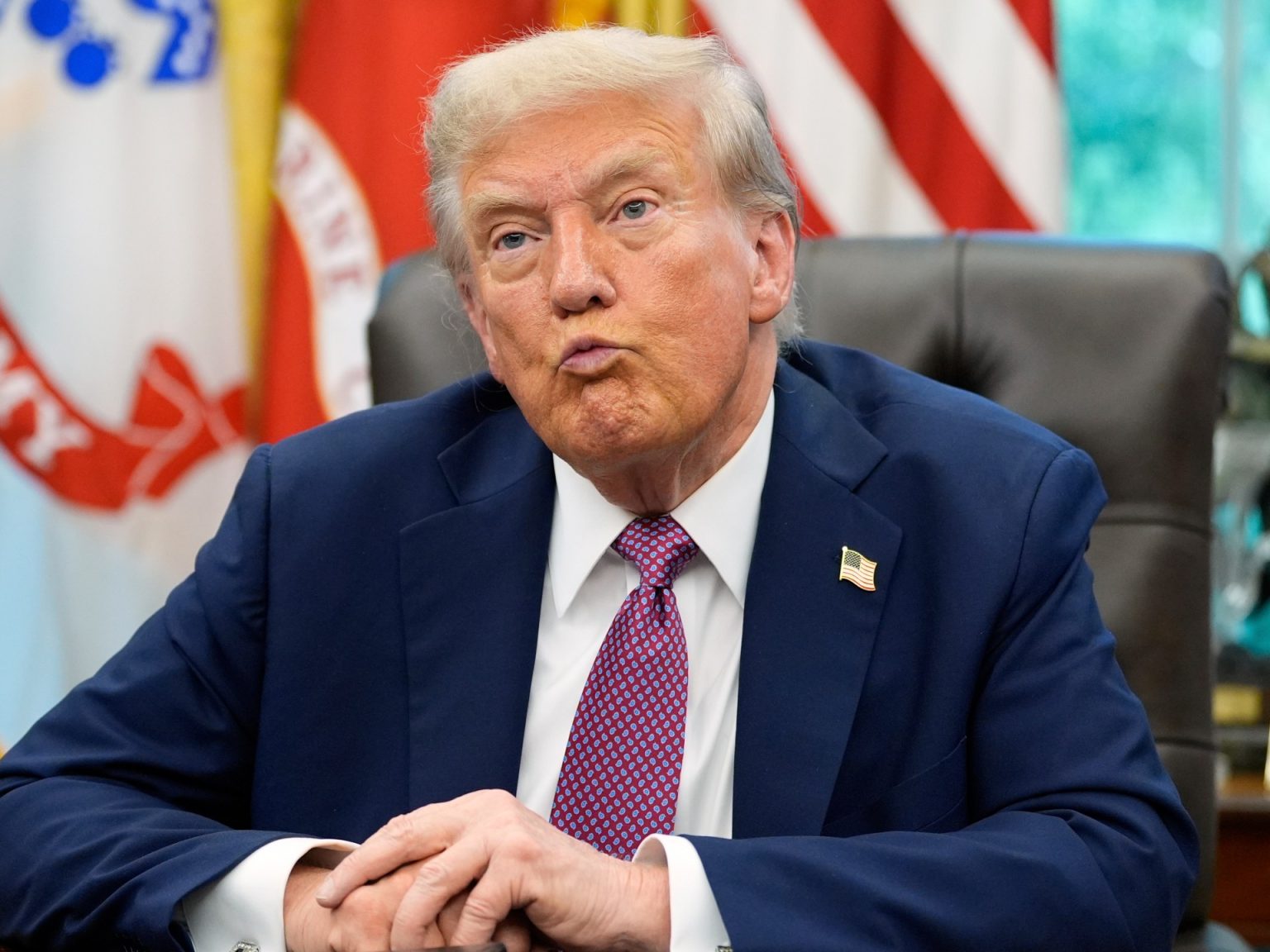 ترامب: نجري حاليا مفاوضات عميقة مع حماس