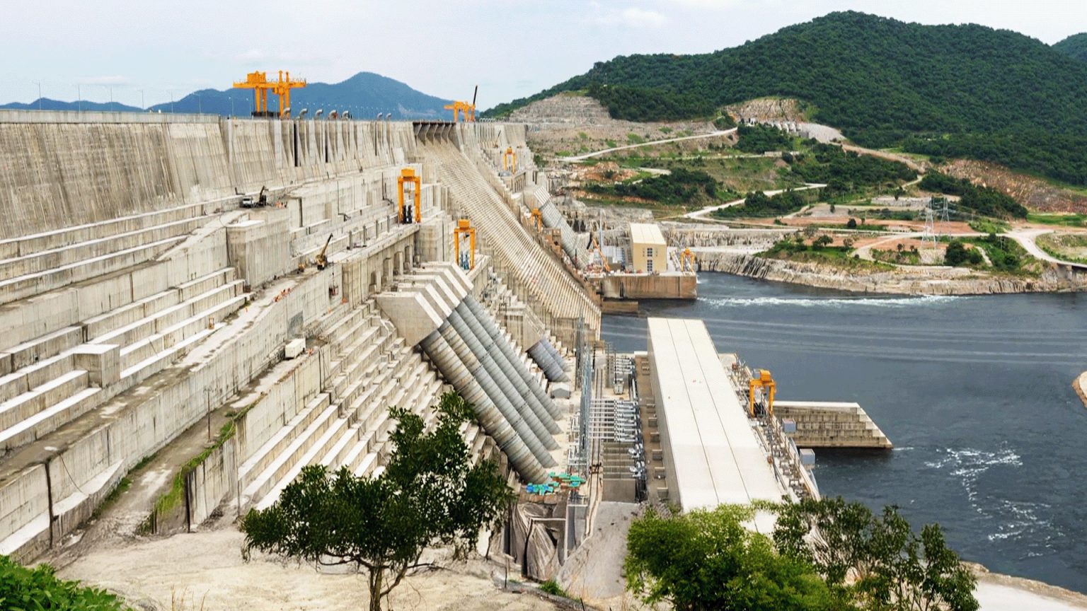 إثيوبيا تبدأ تشغيل سد النهضة رغم مخاوف مصر والسودان