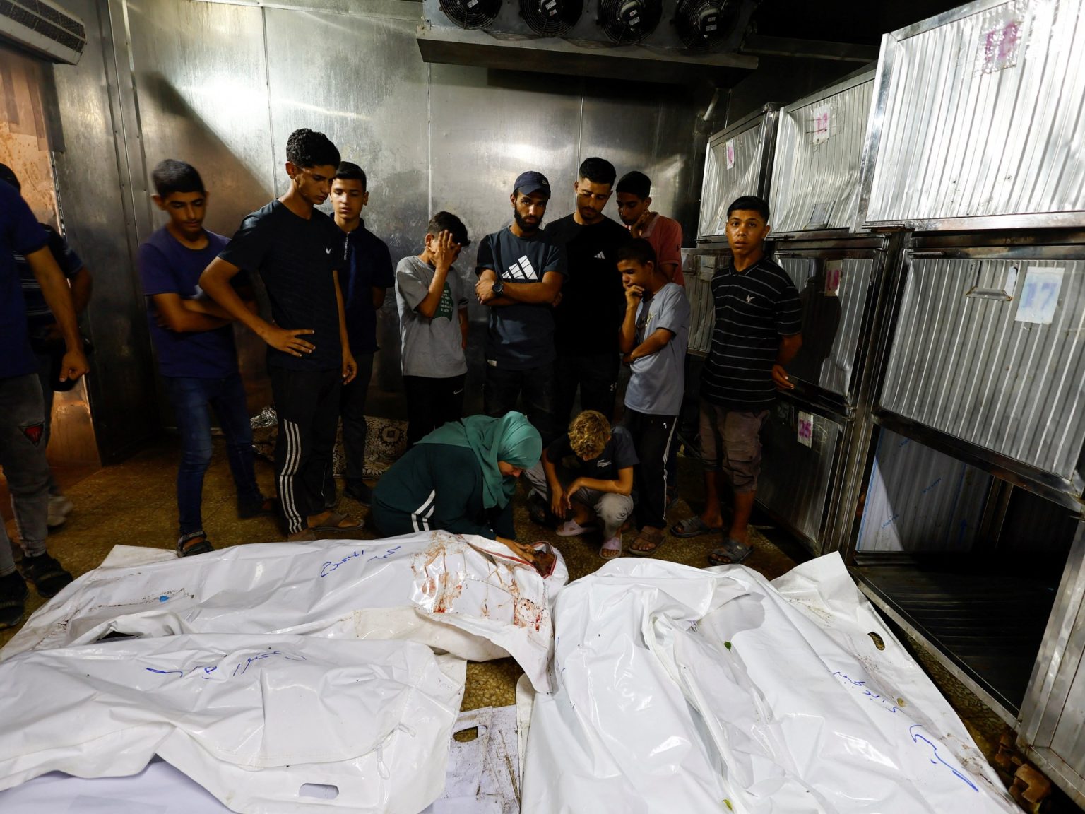 مجازر جديدة وشهداء من المجوّعين بنيران الاحتلال في غزة