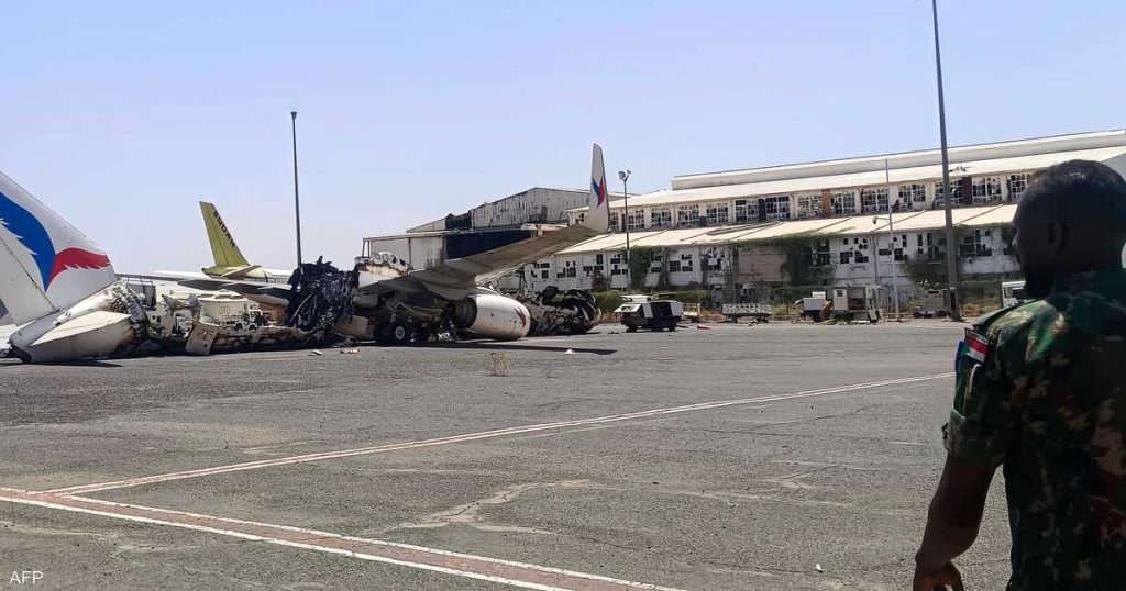 مسيّرات تضرب منطقة مطار الخرطوم قبيل إعادة افتتاحه