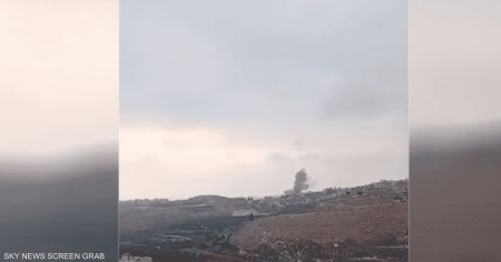 الجيش الإسرائيلي يهاجم أهدافا لحزب الله في جنوب لبنان