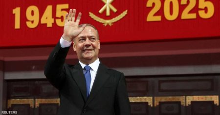 مدفيديف يعلّق “بسخرية” على تصريحات ترامب النووية