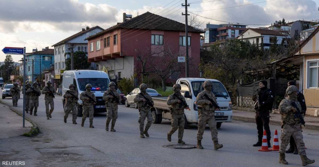 اعتقال 125 شخصا في تركيا يُشتبه بانتمائهم لداعش