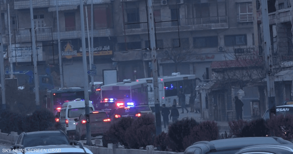 فيديو.. ترحيل المقاتلين الأكراد من آخر حي تحصنوا فيه بحلب